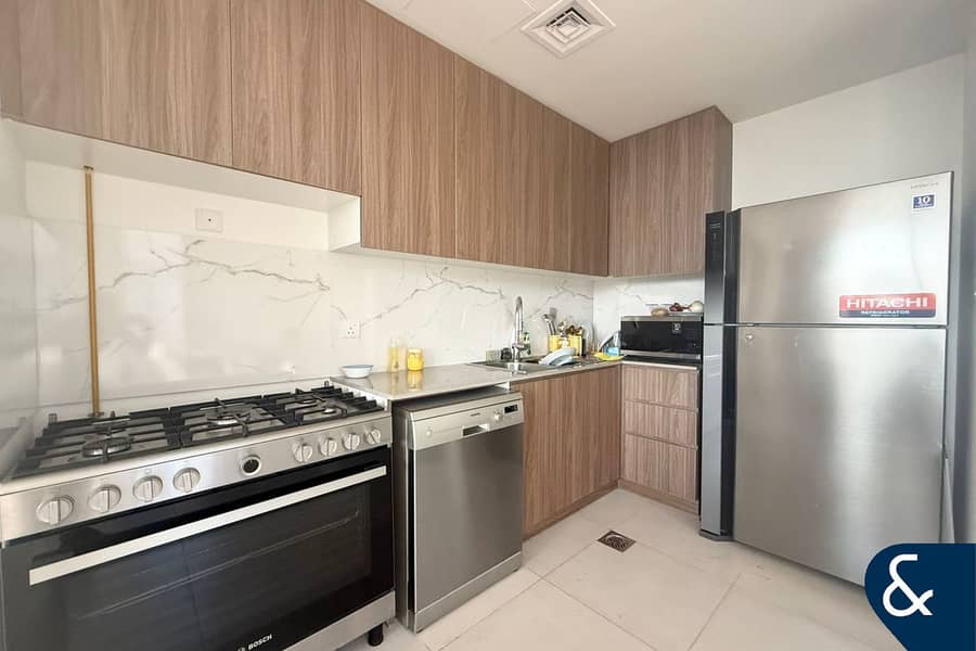 4 Bedroom Unit | Vacant | Brand New - Image 10