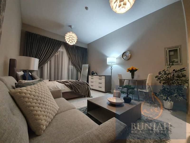 Clean & Furnished Studio | Balcony | Parking