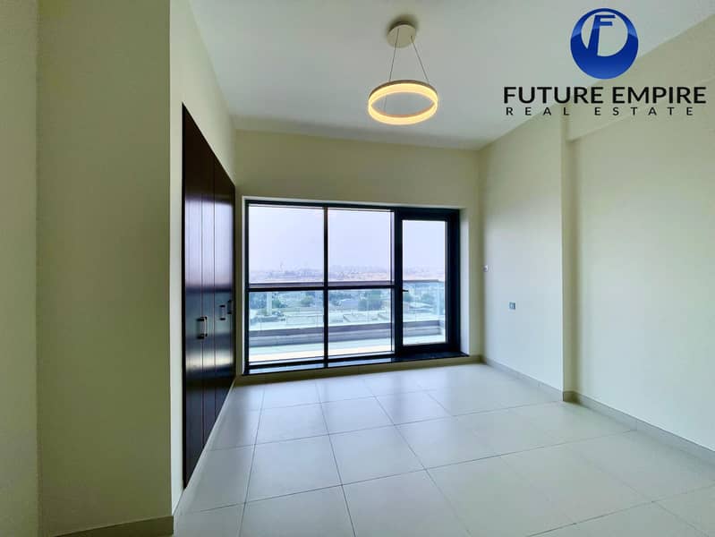 Spacious 2BHK | Prime Location | Big Balcony Book Now