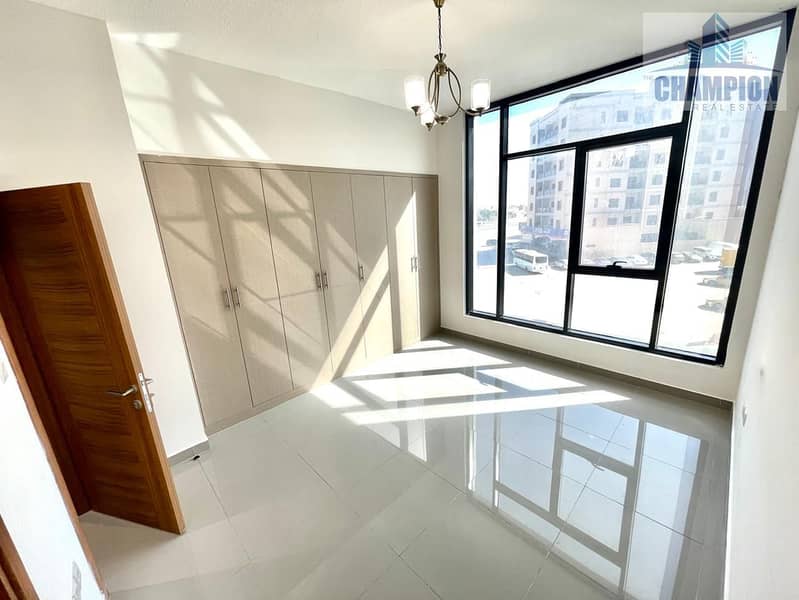 1 YEAR OLD BUILDING 1BHK : RENT 60k : GYM ; POOL : 1 PARKING - Image 6