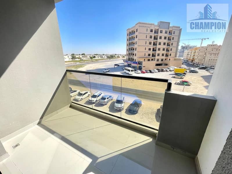 1 YEAR OLD BUILDING 1BHK : RENT 60k : GYM ; POOL : 1 PARKING - Image 7