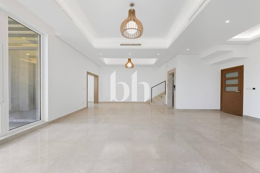 Brand New Villa | 5BR | Study and Maids Room - Image 12