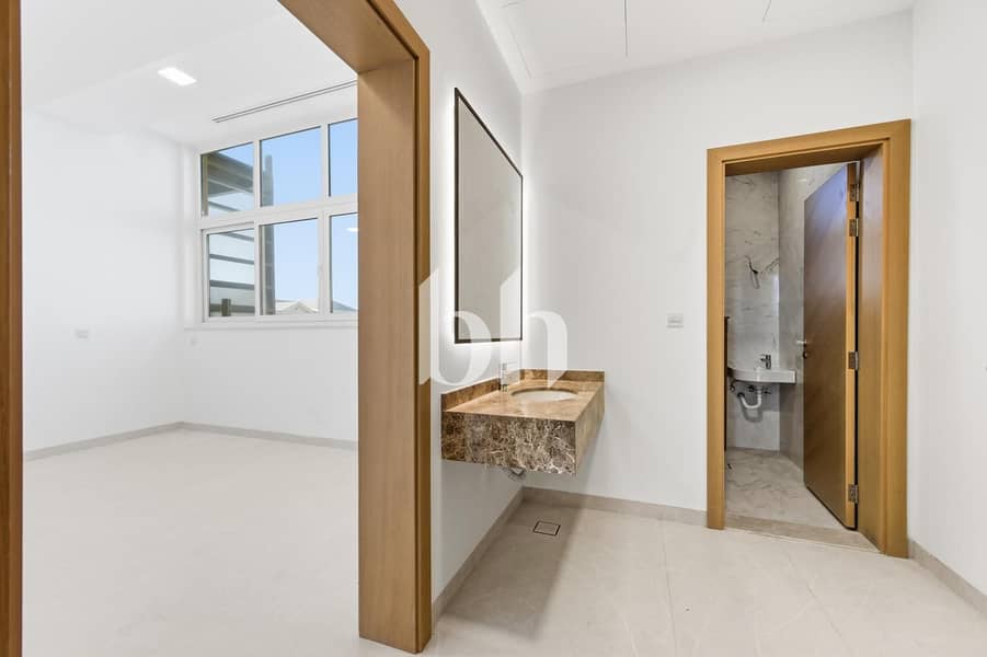 Brand New Villa | 5BR | Study and Maids Room - Image 21