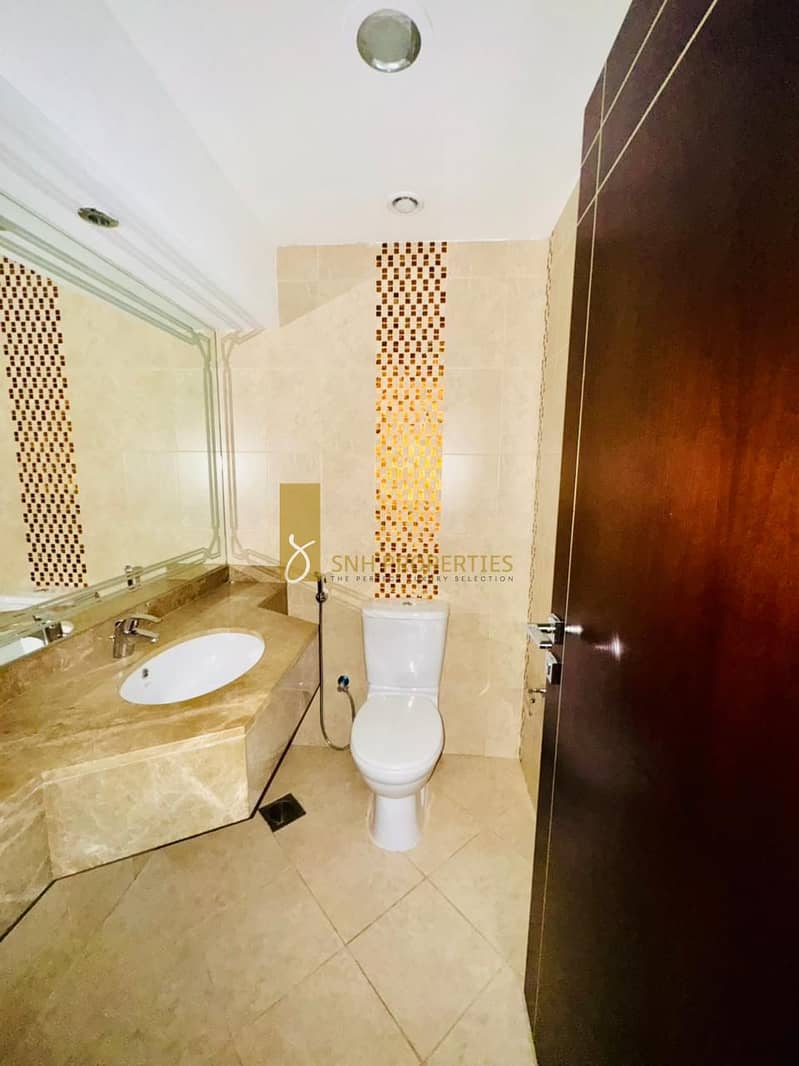 READY TO MOVE ON | CLOSED KITCHEN | FULLY FURNISHED - Image 11