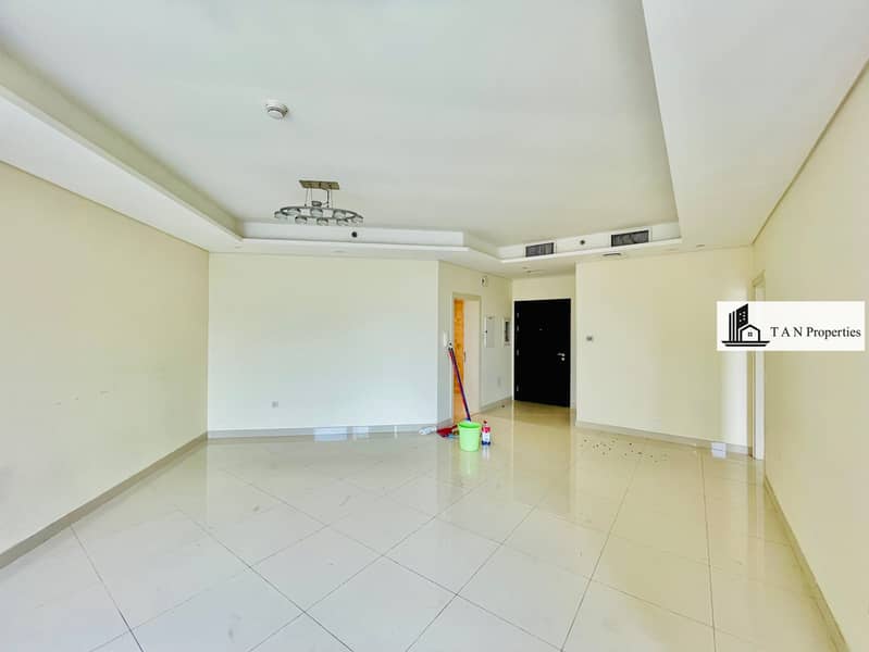 SPACIOUS 1BHK APARTMENT || BALCONY || NEAR TO METRO