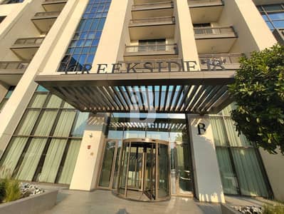 2 Bedroom Flat for Rent in Dubai Creek Harbour, Dubai - Burj View and Creek View | Unfurnished