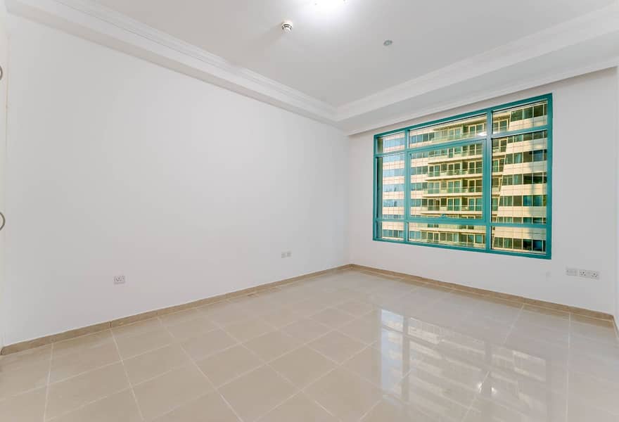 Spacious | Cheapest Price | Vacant - Image 13