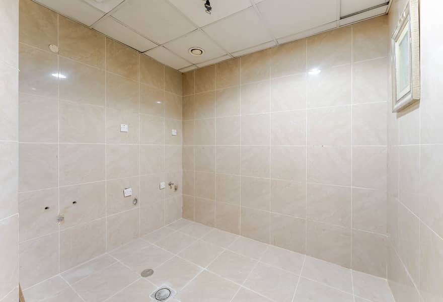 Spacious | Cheapest Price | Vacant - Image 14