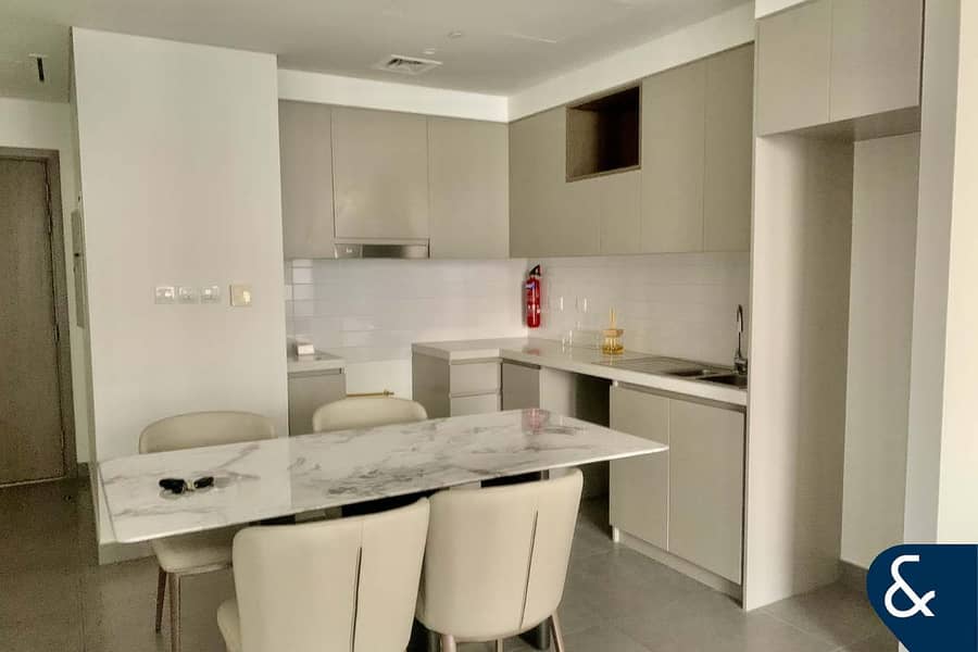 Vacant Unit | 2 Bedrooms | 2 Bathrooms - Image 6