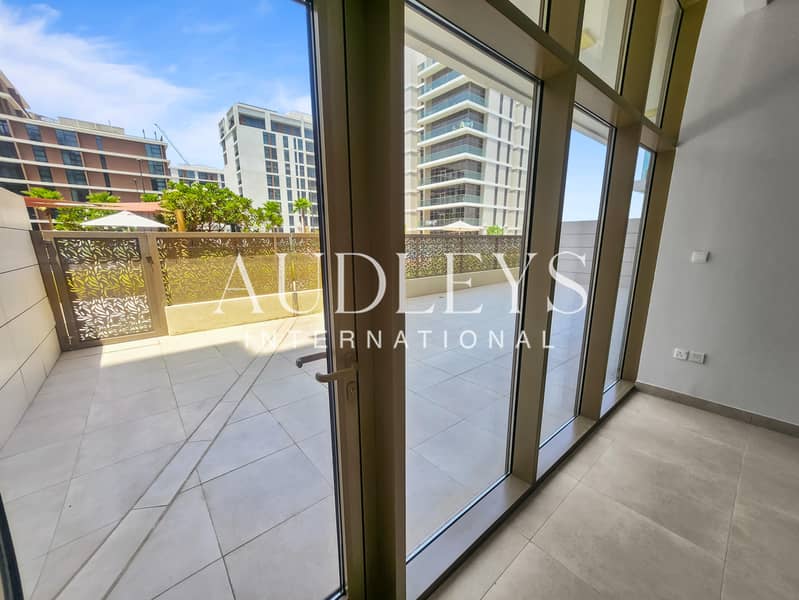 LARGE 1 BEDROOM + GARDEN | Vacant