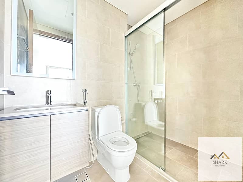 PARTIALLY FURNISHED || HIGH FLOOR || LOWEST RENT - Image 11