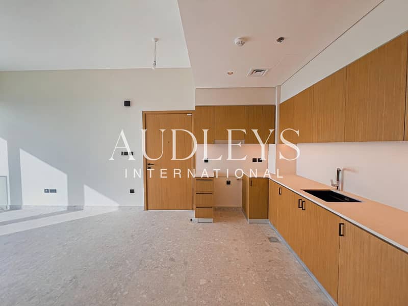 High Floor | Vacant on Transfer | Burj al Arab view