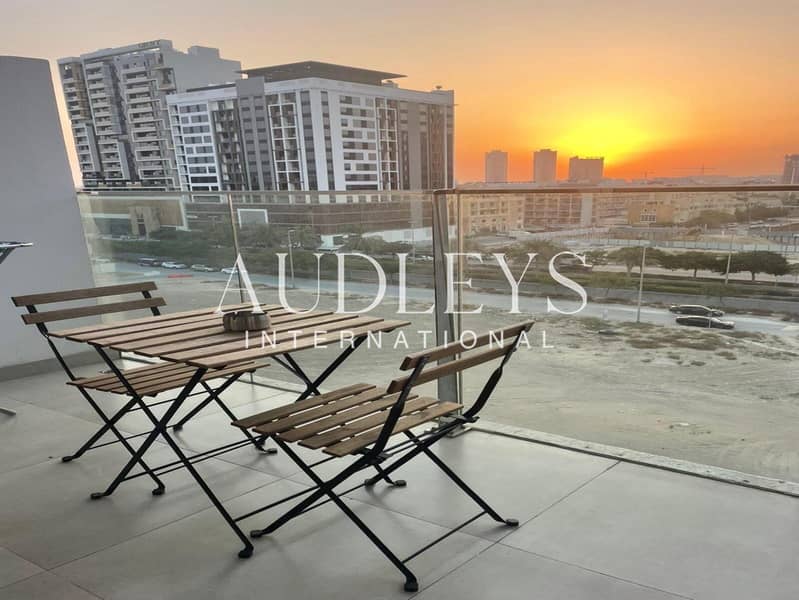 1-Bedroom Apartment | Vacant | Pool View - Image 9