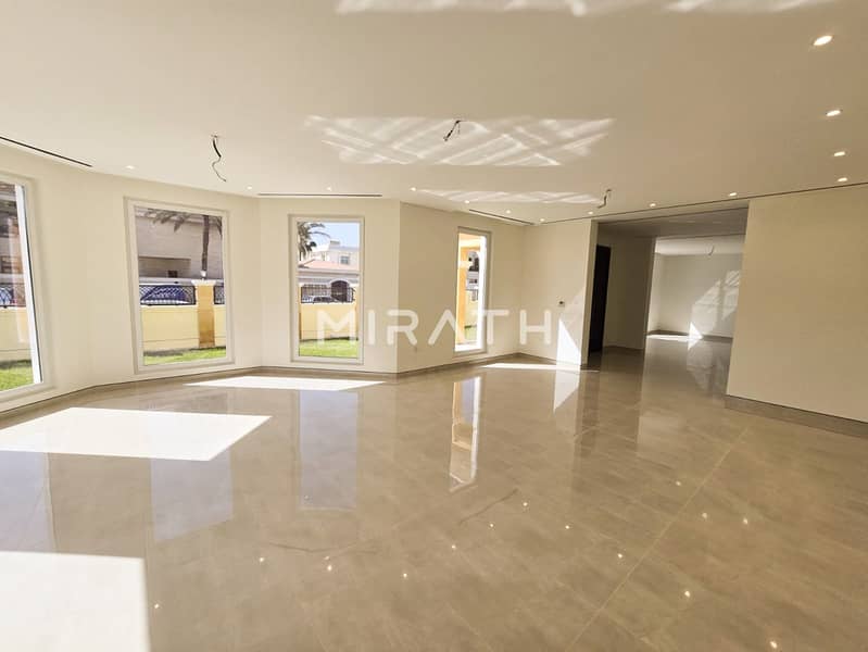 Well-maintaned Villa |Classic Design |Lush Garden - Image 15