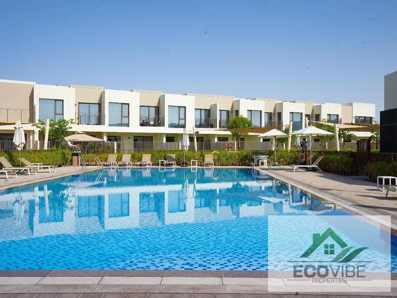 Spacious 3 Bedroom | Single Row | Near Pool | Parkside | 1,399 sq ft