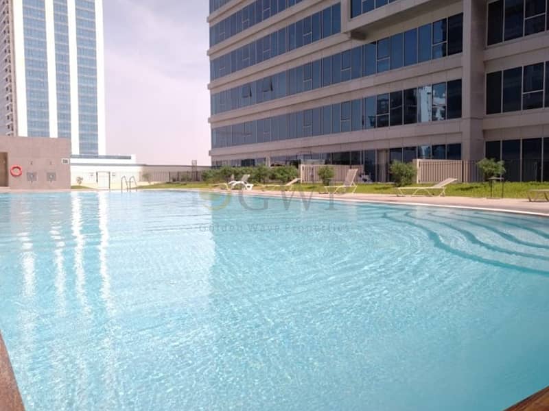 From Jan 1 | Fully Furnished | Lower Floor