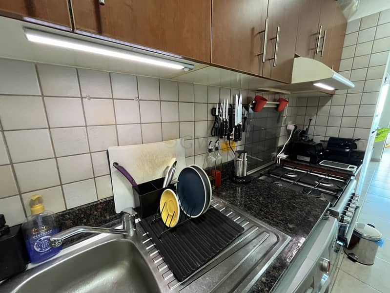 From Jan 1 | Fully Furnished | Lower Floor - Image 15