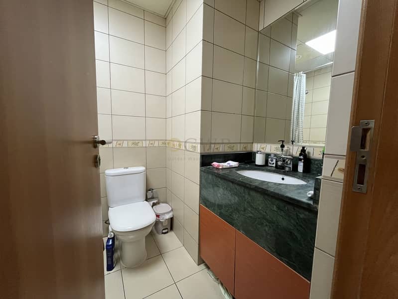 From Jan 1 | Fully Furnished | Lower Floor - Image 16