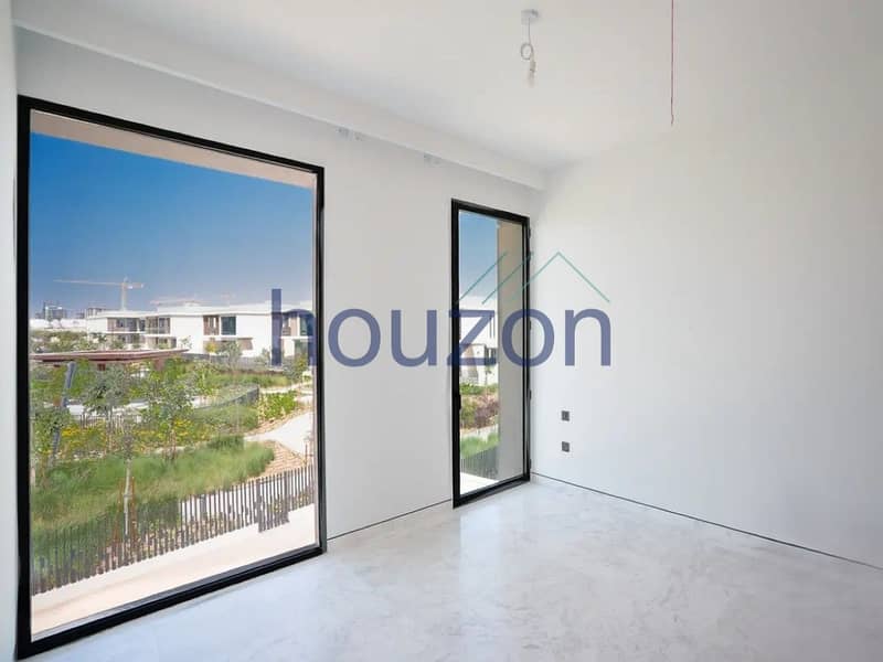 Brand New | Spacious 6BR | Maids Room | Vacant - Image 16