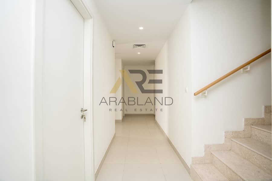 Huge Corner Plot | Modern Villa | Beach Access - Image 7