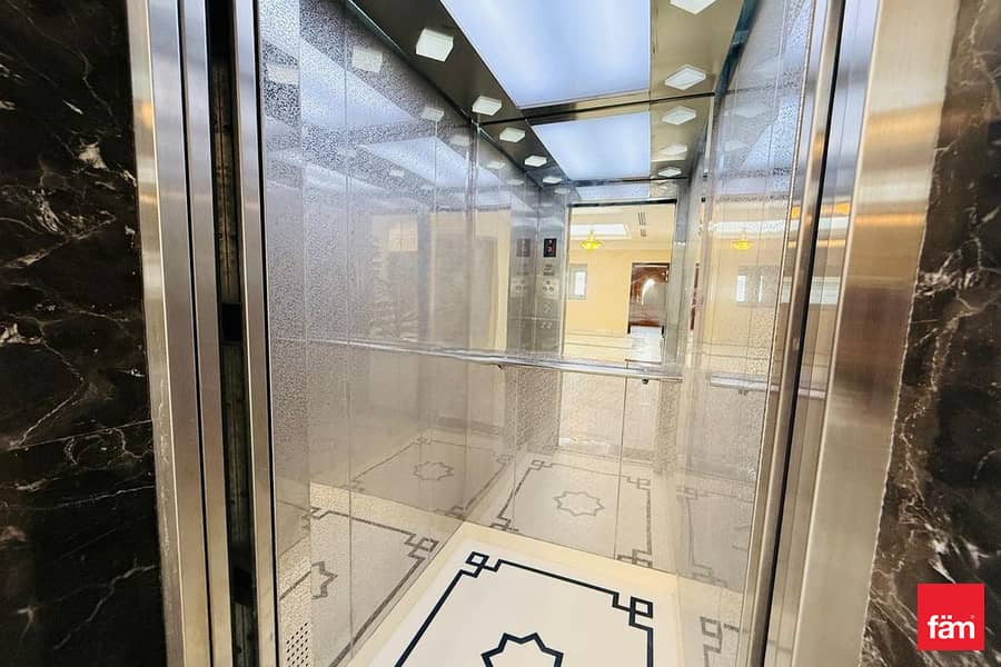 Exclusive | Peaceful Environment | Spacious - Image 6