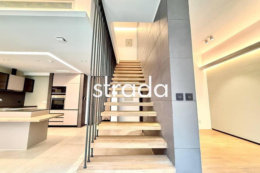 Vacant Jan | Duplex | Pool Facing