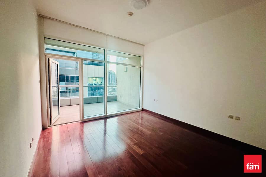 Building 3| 1 BR | Spacious Unit | Top Location