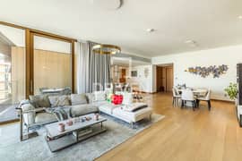Prestigious and Stylish Apartment with Marina View