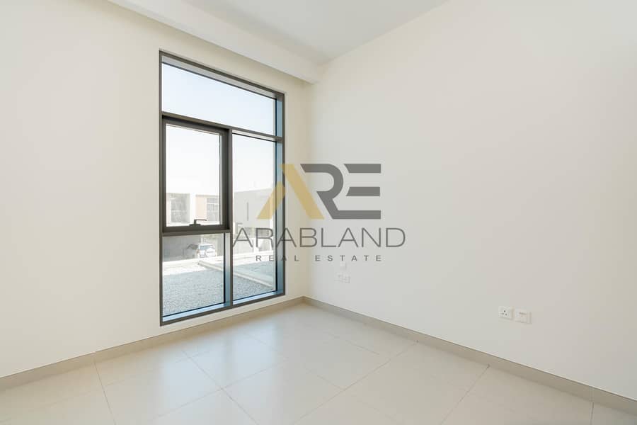 Spacious | Vacant | Ready to Move - Image 7