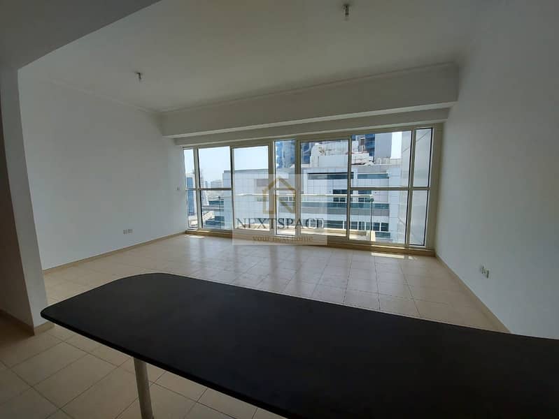 2 bedroom | lake View | Business Bay - Image 18