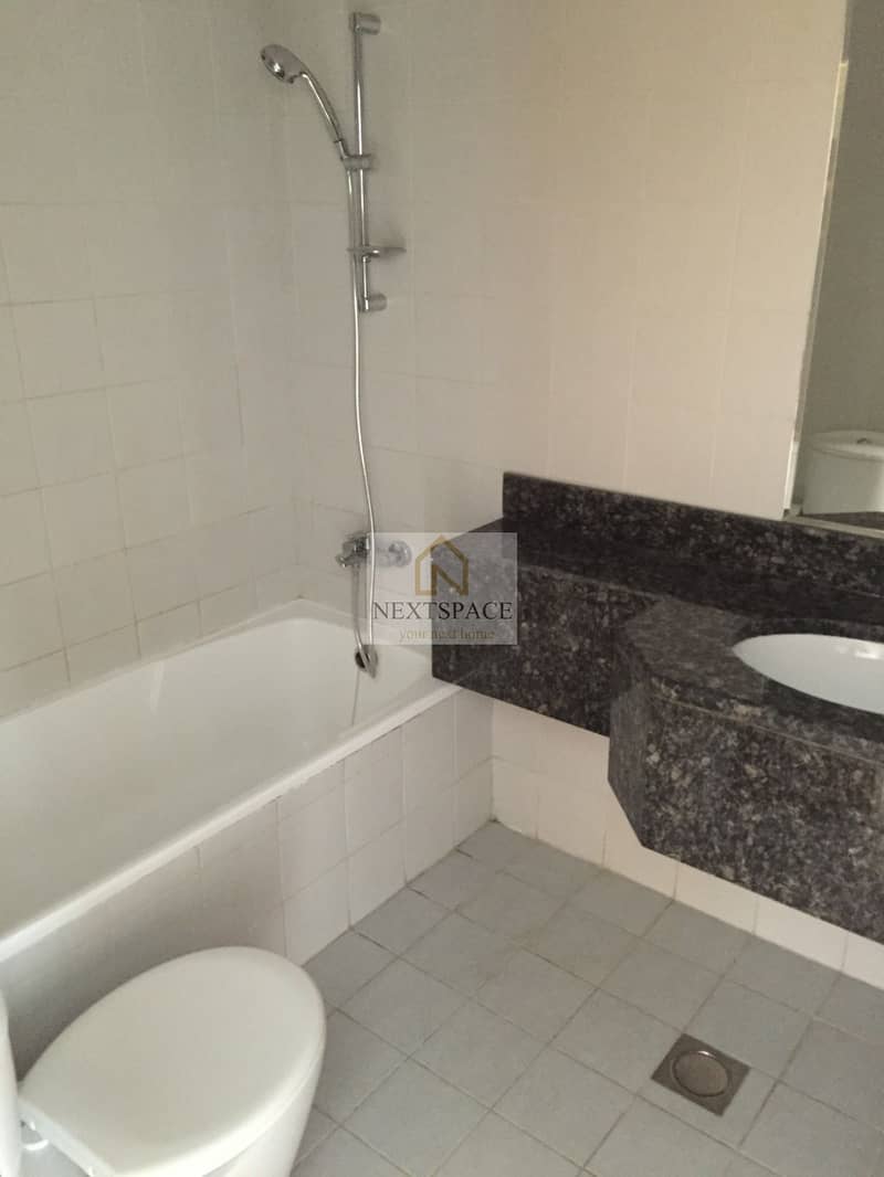 2 bedroom | lake View | Business Bay - Image 28