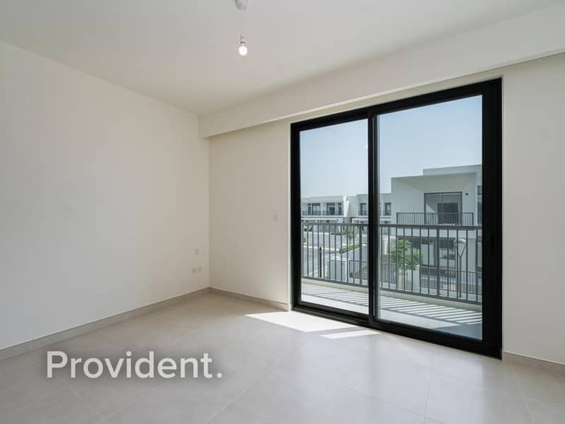 Corner | Vastu | Spacious | Near Amenities - Image 16