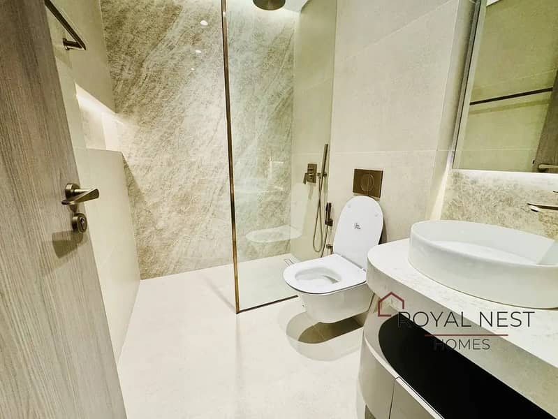 Fitted Kitchen | With study | Big balcony - Image 11