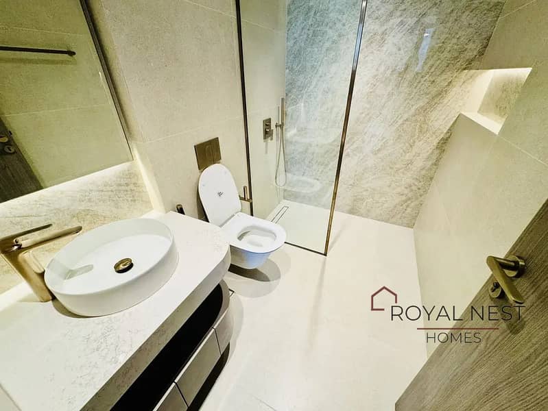 Fitted Kitchen | With study | Big balcony - Image 12