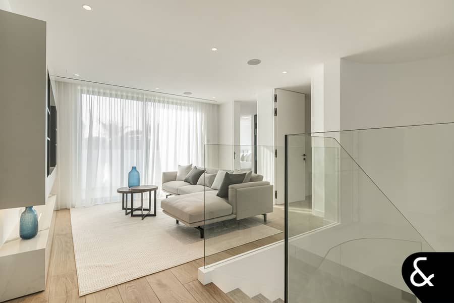 6,250 Sq Ft BUA | 5 bedroom | Fully Renovated - Image 12