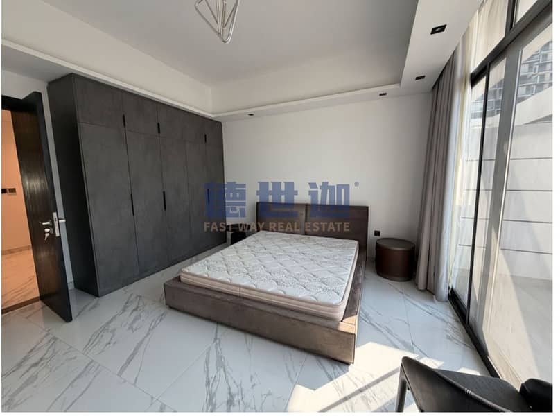 Fully Furnished 4BR | Ready to move in| Near The Park - Image 9