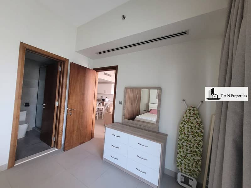 Spacious Living | Fully Furnished | High Floor - Image 7