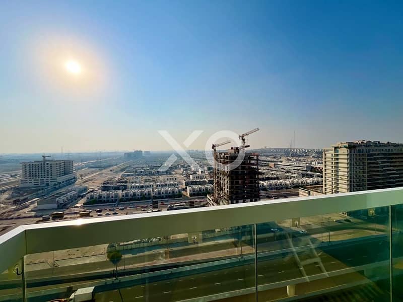 Giant Unit | High Floor | Vastu Compliant