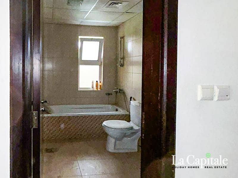 Ready to Move | Close to entrance | Private Pool - Image 18