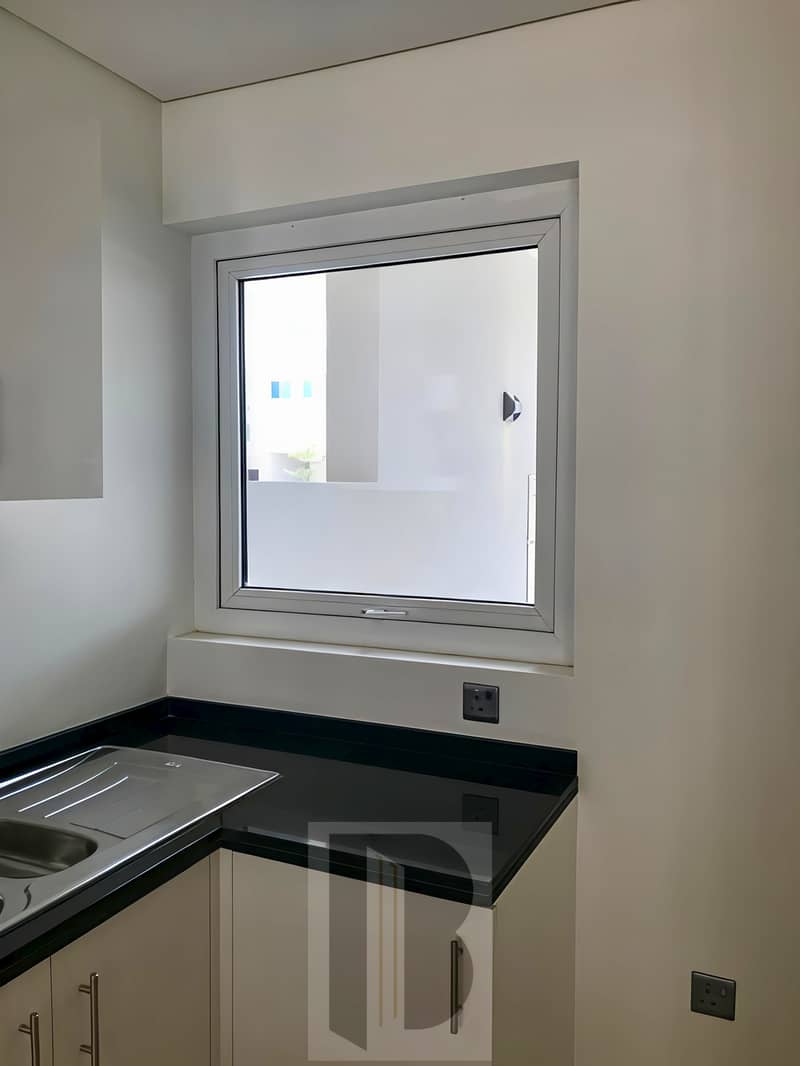 Genuine Listing | 3BR Villa for Rent | Un-Furnished | Private Garden | 2 Parking | (Akoya Oxygen) - Image 26