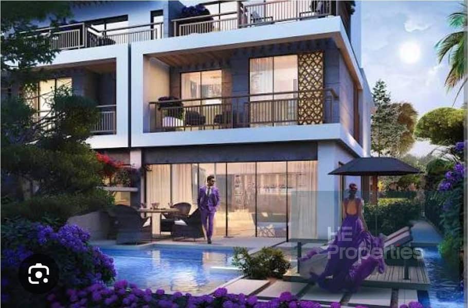 Spacious 4 Bed room | Private Yard | Prime Location - Image 6