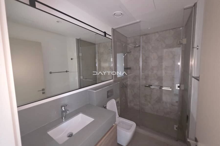 SINGLE ROW | CORNER TOWNHOUSE | HUGE BALCONY - Image 13