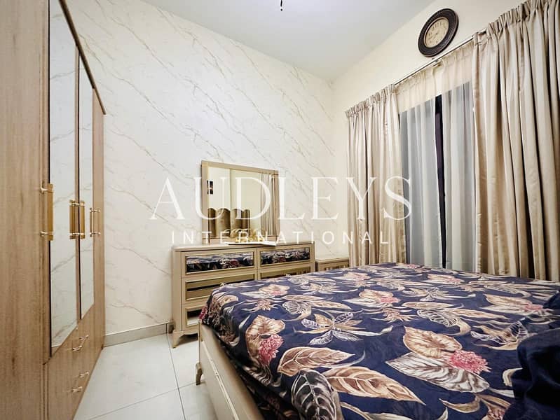 Fully Upgraded | Ready to Move In | Near Metro - Image 12