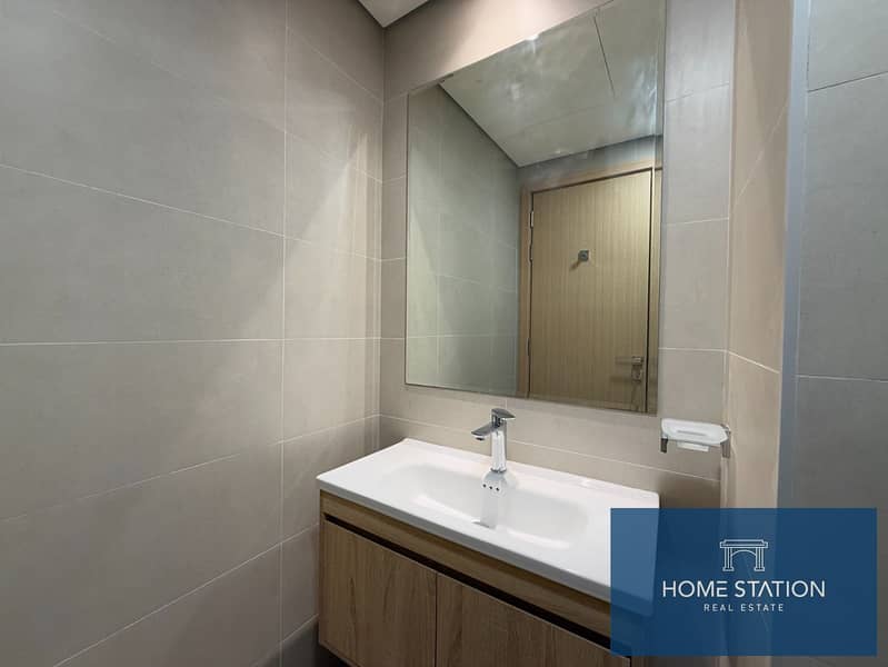 Newly Built 1-Bedroom Loft | Front Parking Included | Ready to View - Image 17