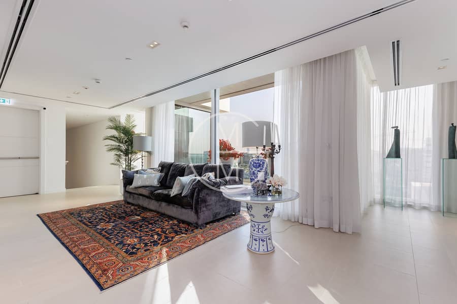 Exclusive | Ultra Rare 4 Bed Sky Villa