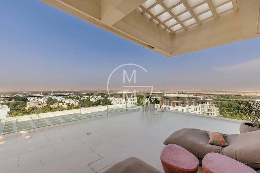 Exclusive | Ultra Rare 4 Bed Sky Villa - Image 14