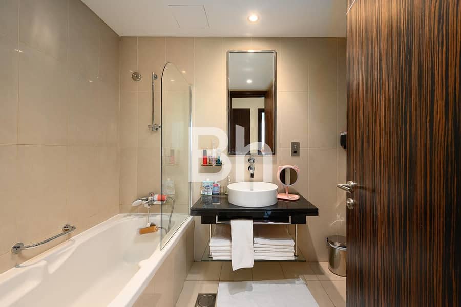 Elegant 2 BR | Bonnington Tower | Prime Location - Image 14