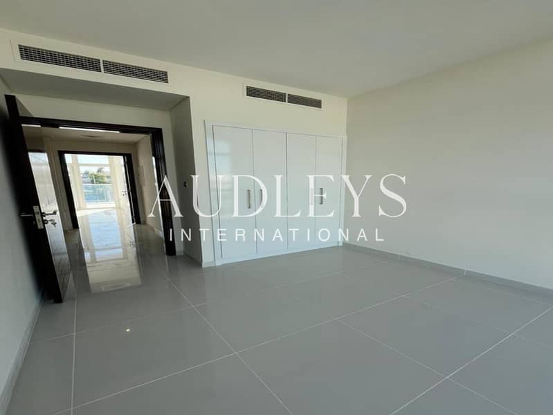 Single Row | Road View | Vacant Soon