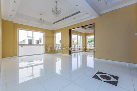 4 Bedroom Villa for Rent in The Villa, Dubai - Hi-tech 4 Bedroom Villa for Rent in The Villa, Dubai - Hi-tech
