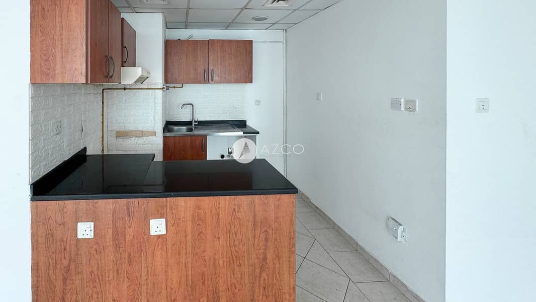 Spacious 2-Bed | Ready to Move |With Parking - Image 7